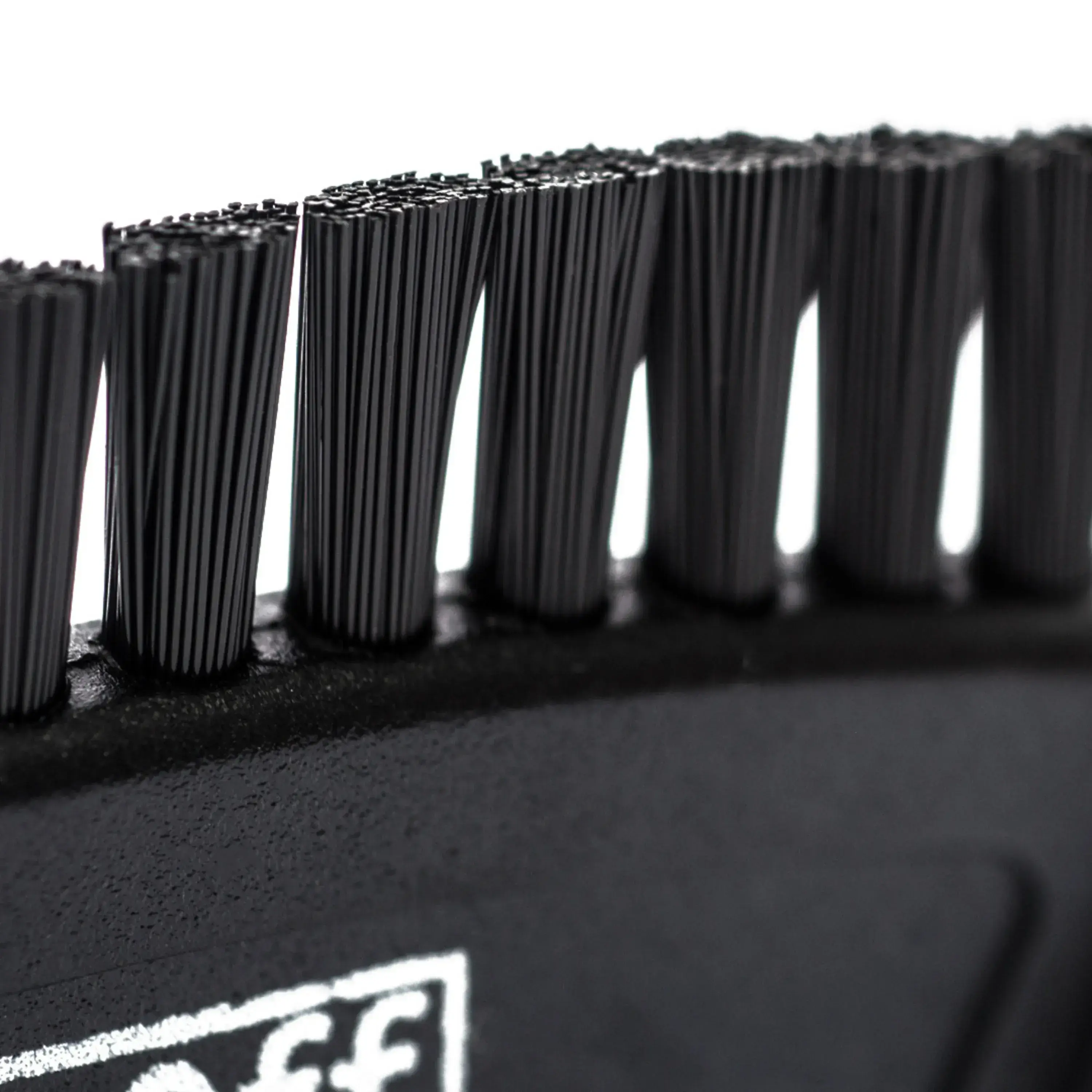 Muc-Off Claw Brush מברשת ניקוי לאופניים 5